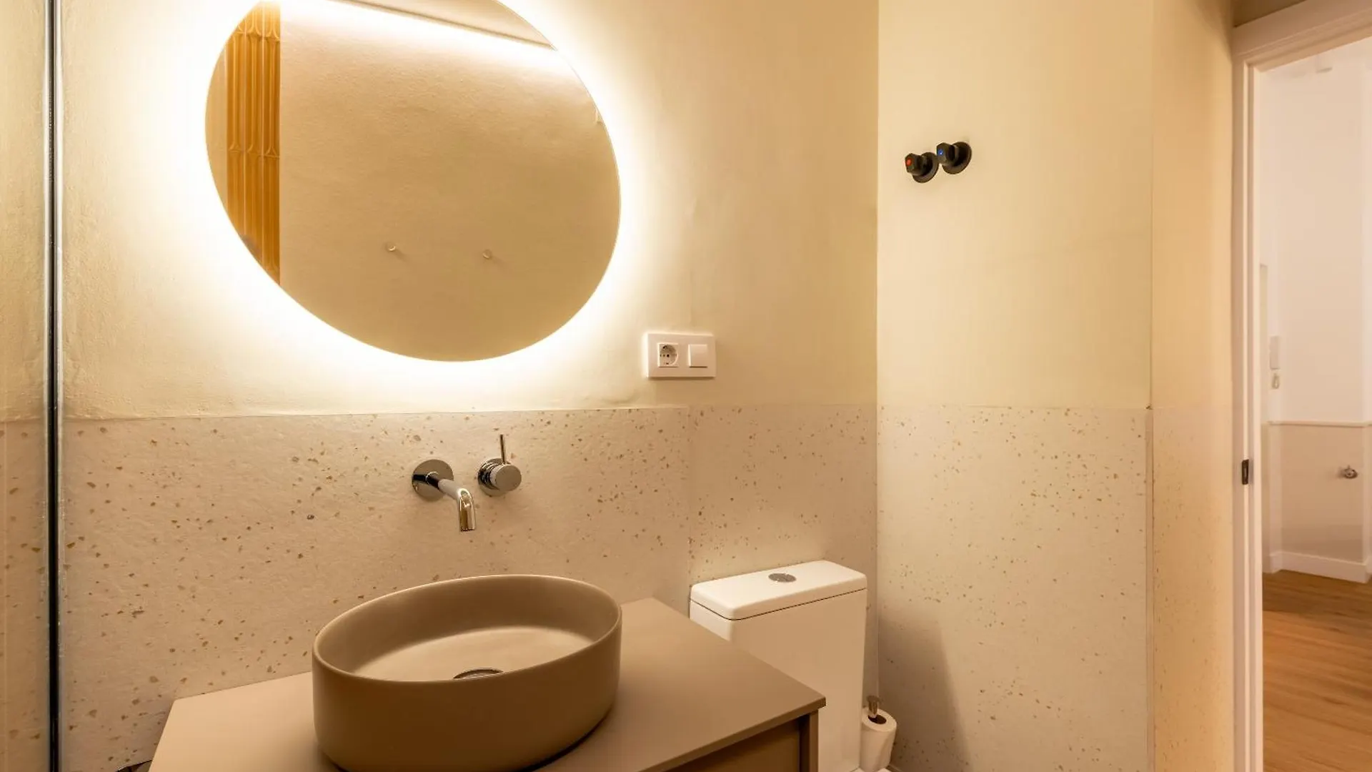 M4 Santa Cruz Catedral Apartment Seville 0*,