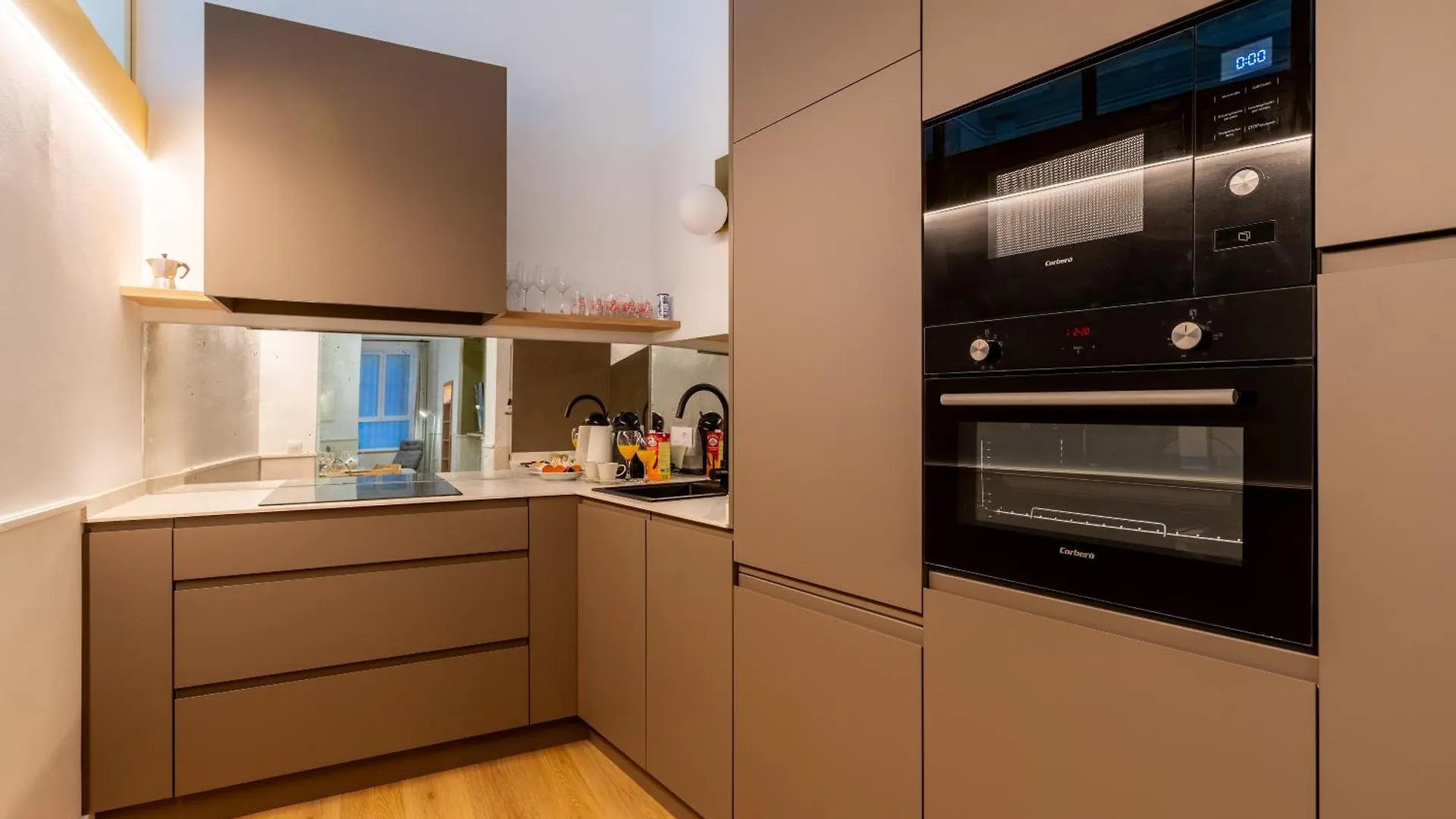 M4 Santa Cruz Catedral Apartment Seville