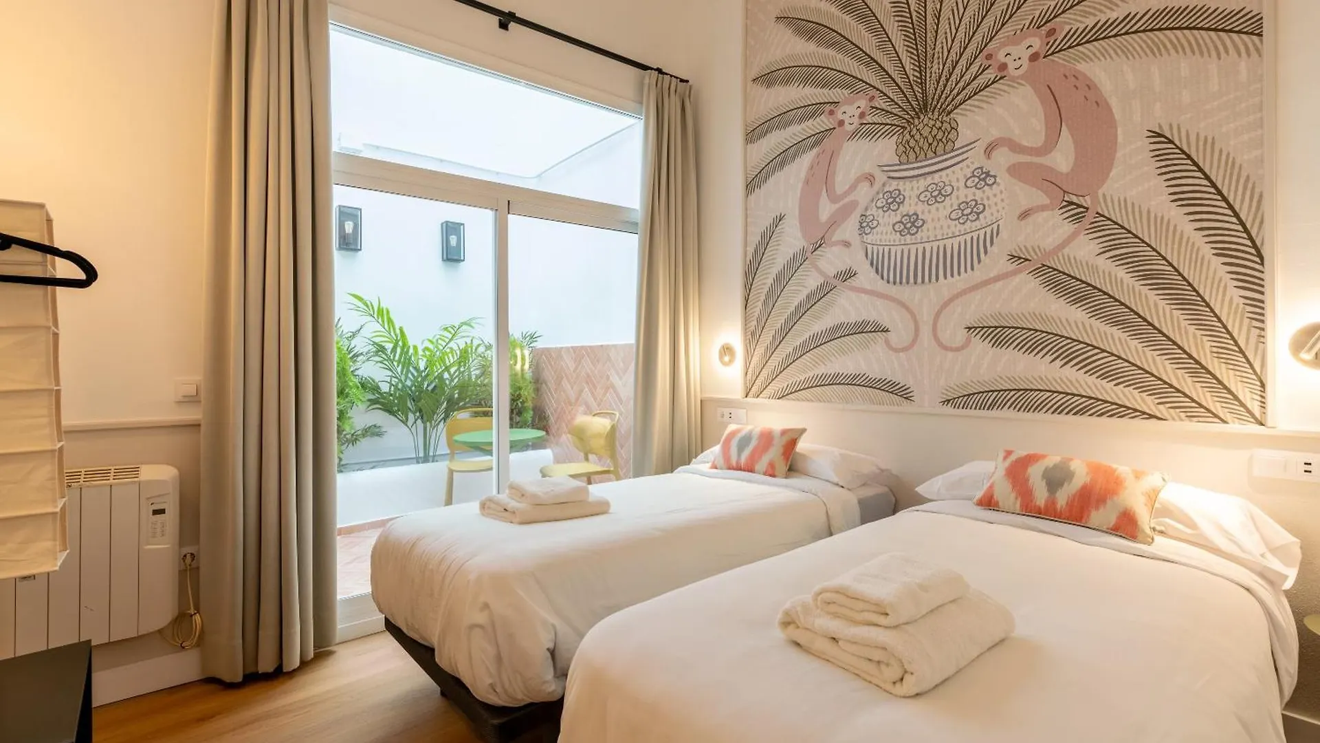 M4 Santa Cruz Catedral Apartment Seville 0*,