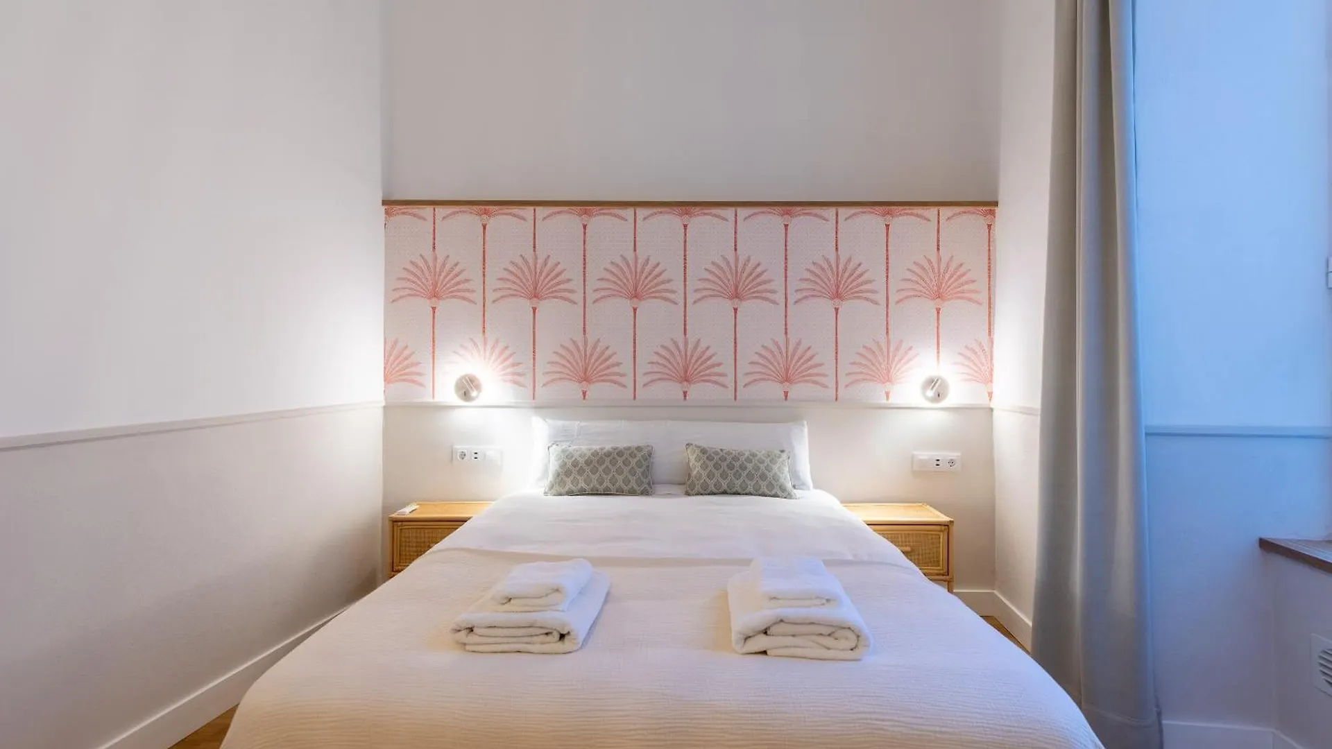 M4 Santa Cruz Catedral Apartment Seville