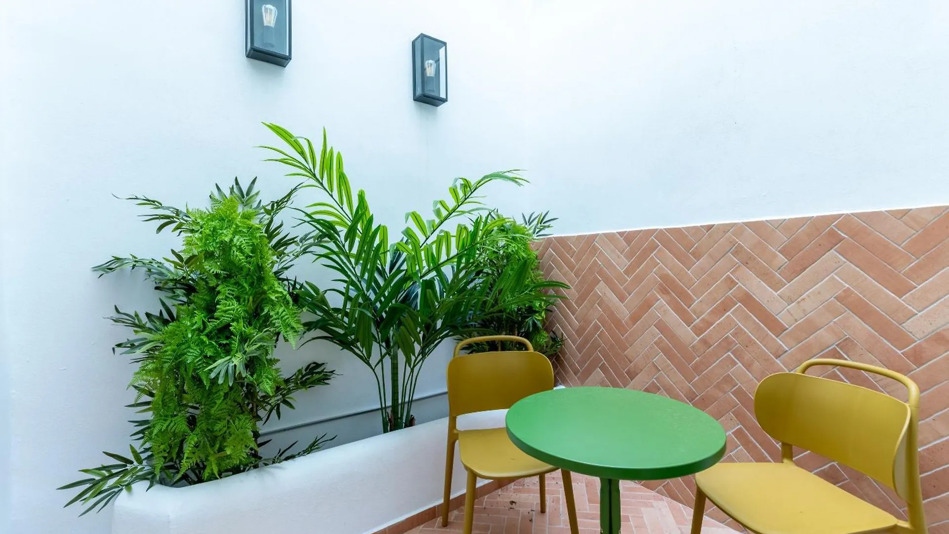 M4 Santa Cruz Catedral Apartment Seville 0*,  Spain