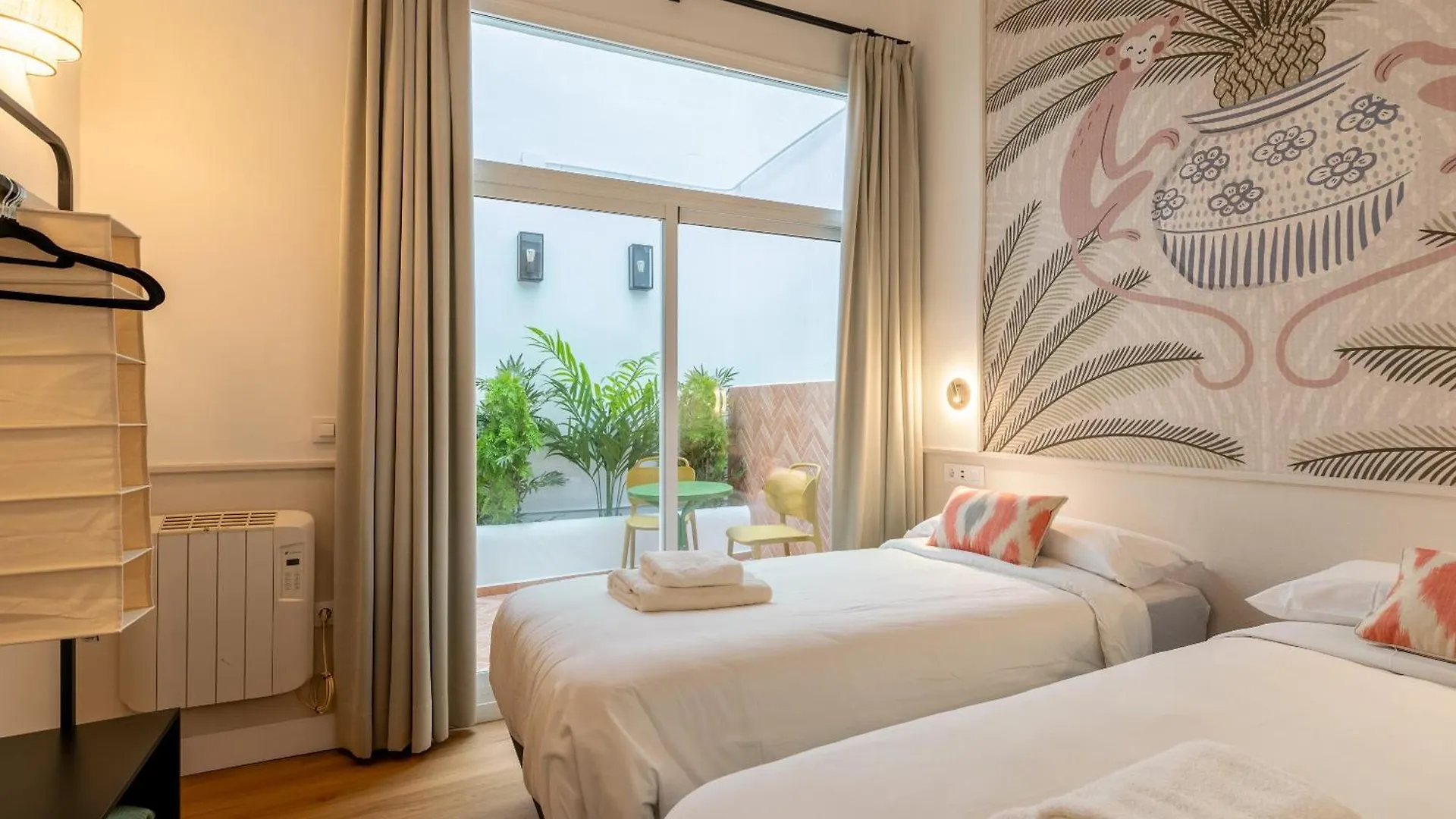 M4 Santa Cruz Catedral Apartment Seville
