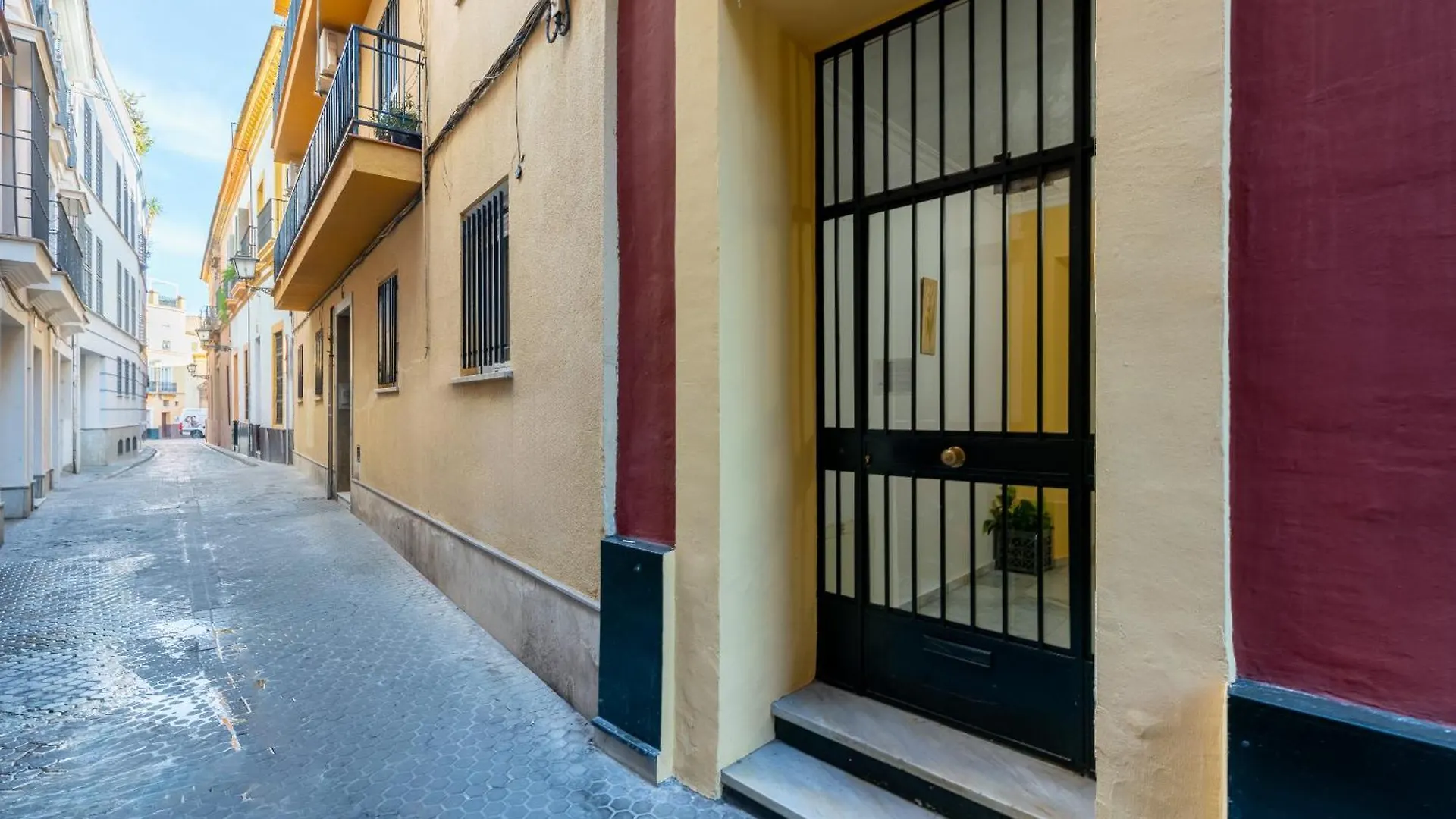 M4 Santa Cruz Catedral Apartment Seville
