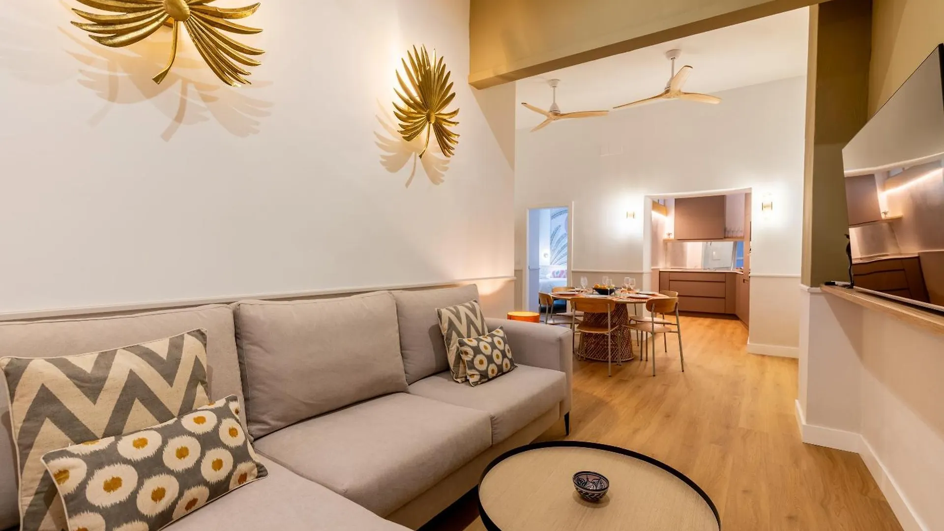 M4 Santa Cruz Catedral Apartment Seville