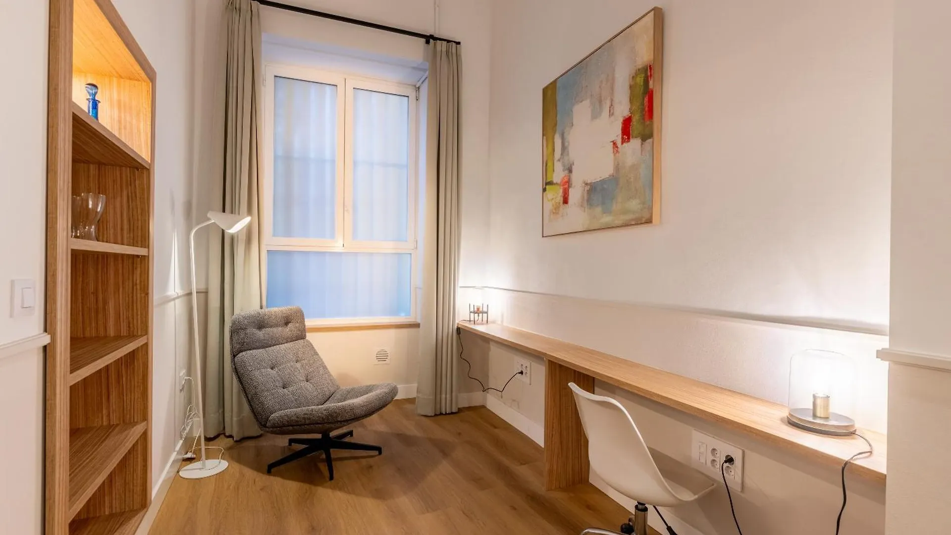 M4 Santa Cruz Catedral Apartment Seville